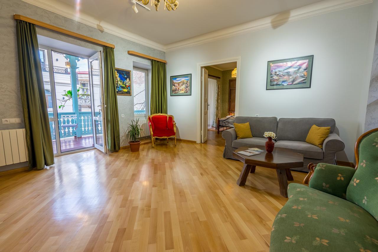 Gallery Apartment Tbilisi Zewnętrze zdjęcie